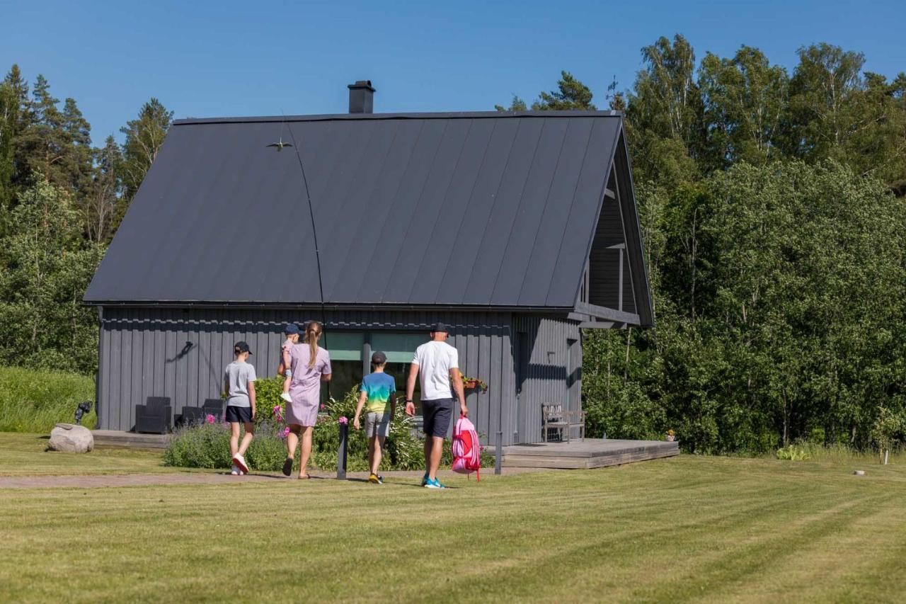 Piesta Riverside Cottage In Soomaa Region Kullimaa Extérieur photo