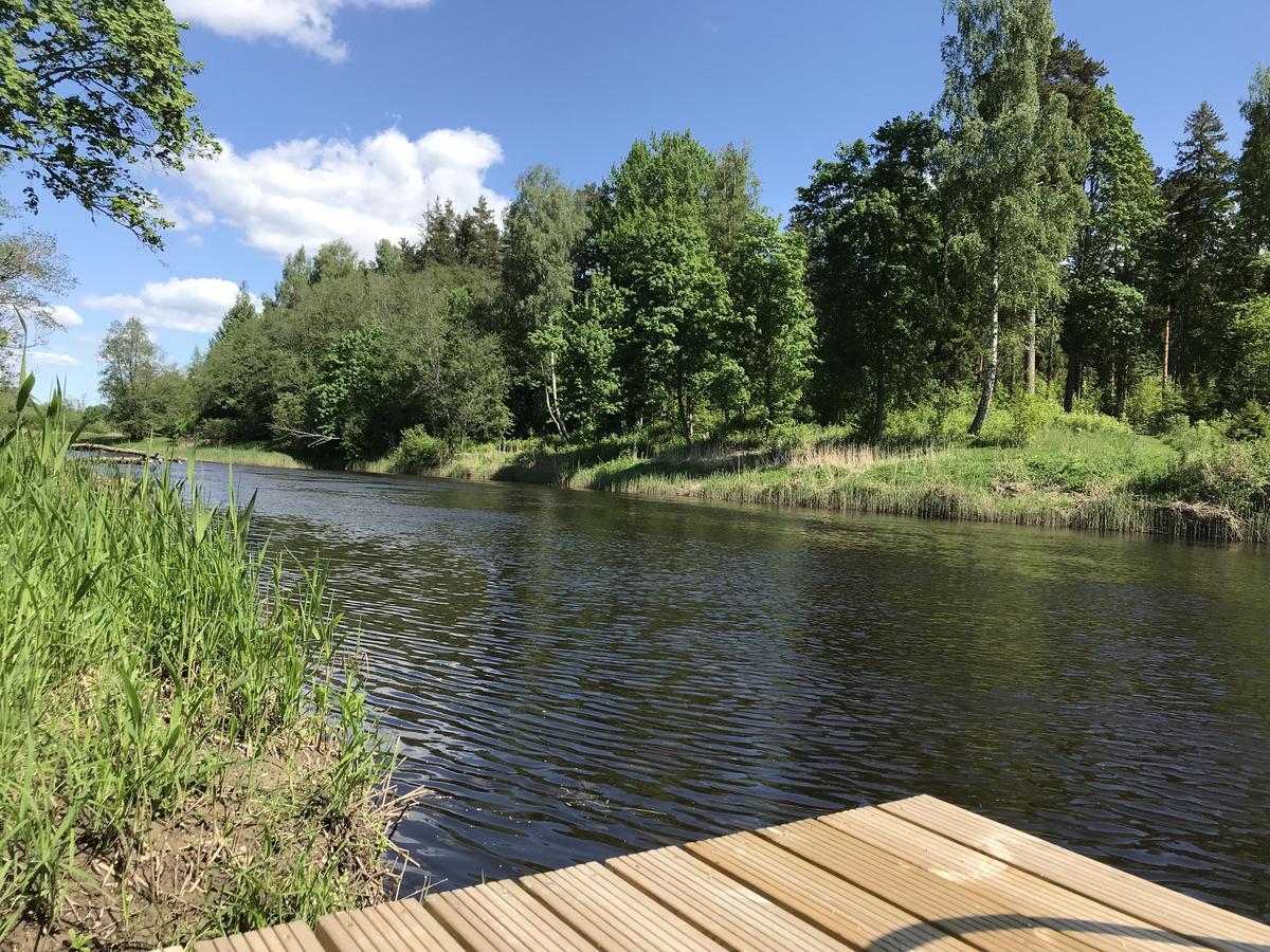 Piesta Riverside Cottage In Soomaa Region Kullimaa Extérieur photo